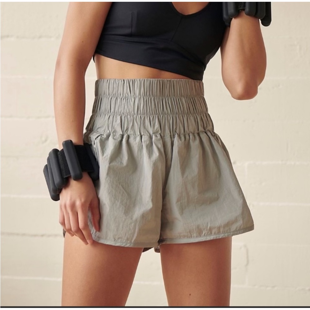 FP Movement the way home short Lg size